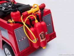 Hecht 51818 akkumulátoros tûzoltóautó gyerekeknek (2 év garanciával)